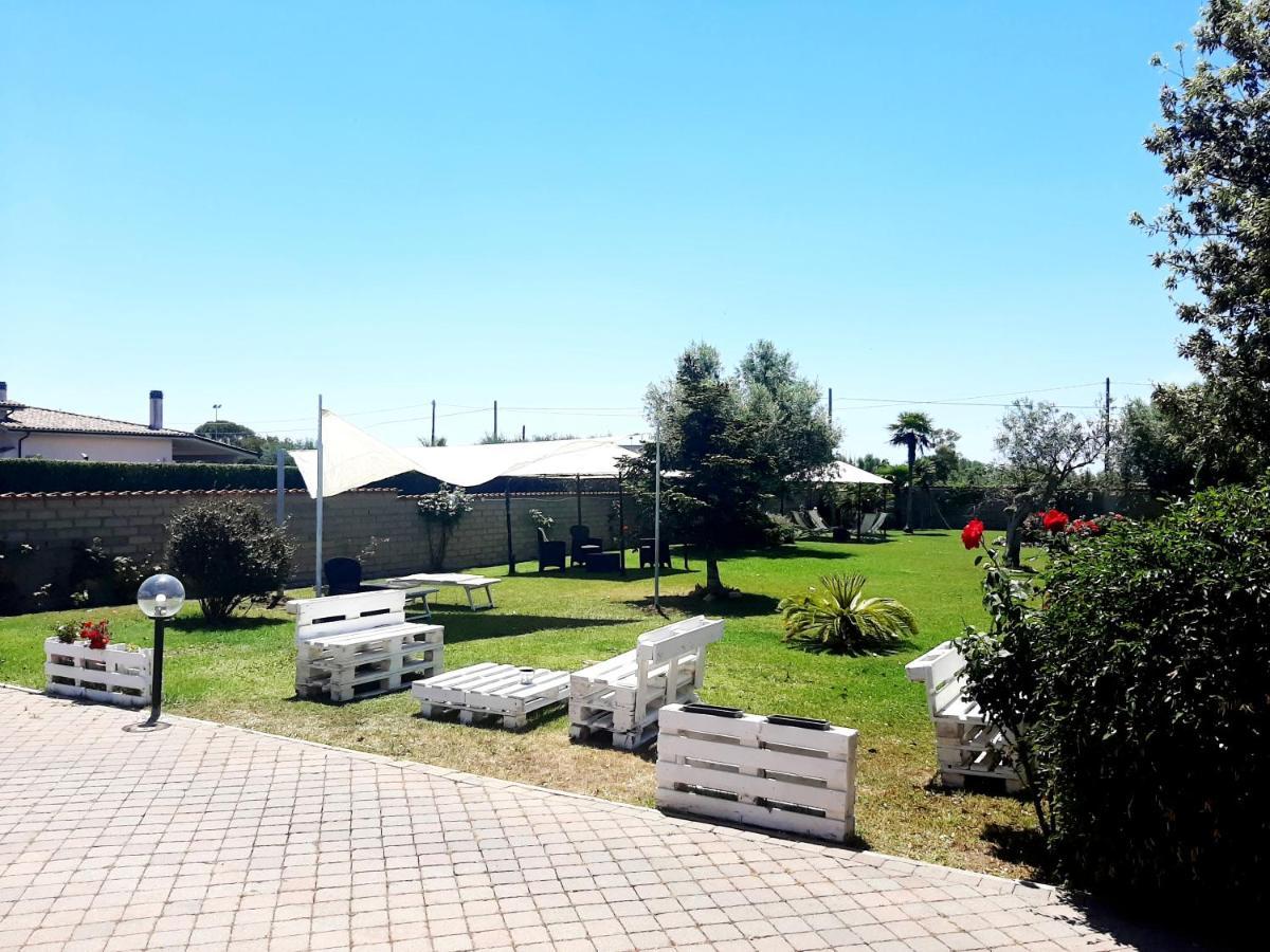 Villa Elegance Ladispoli Exterior photo